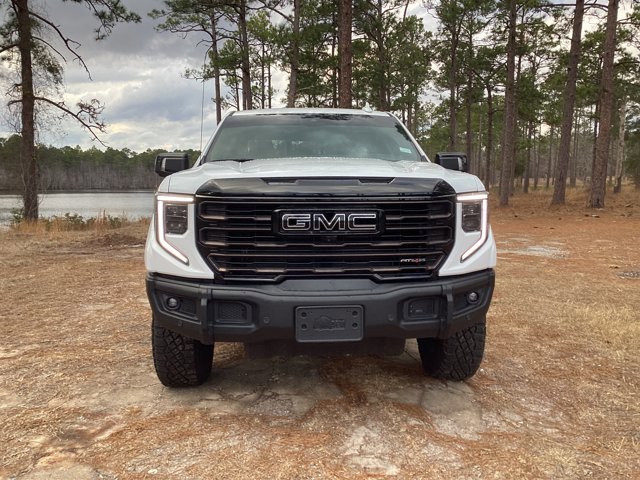 Used 2024 GMC Sierra 1500 AT4X w/ AT4X AEV Edition image 8