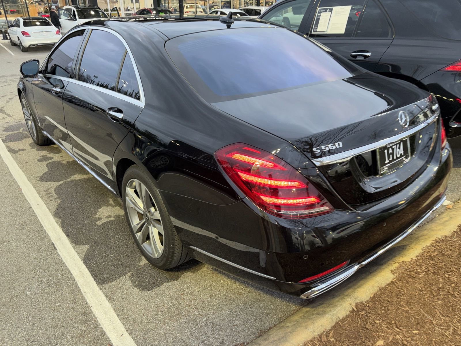 Used 2018 Mercedes-Benz S 560 4MATIC Sedan image 3