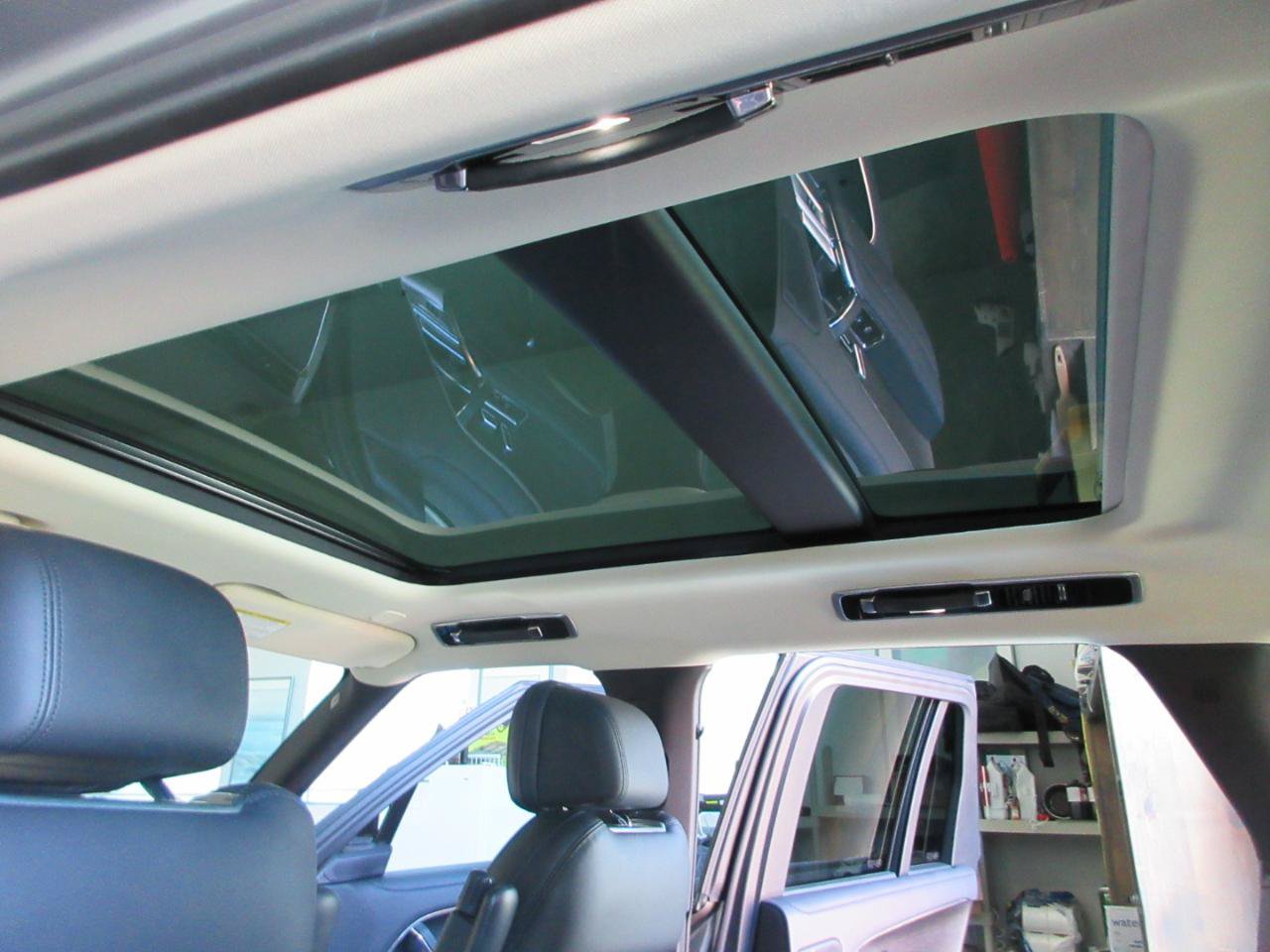 Used 2023 Land Rover Range Rover SE AWD/4WD image 87
