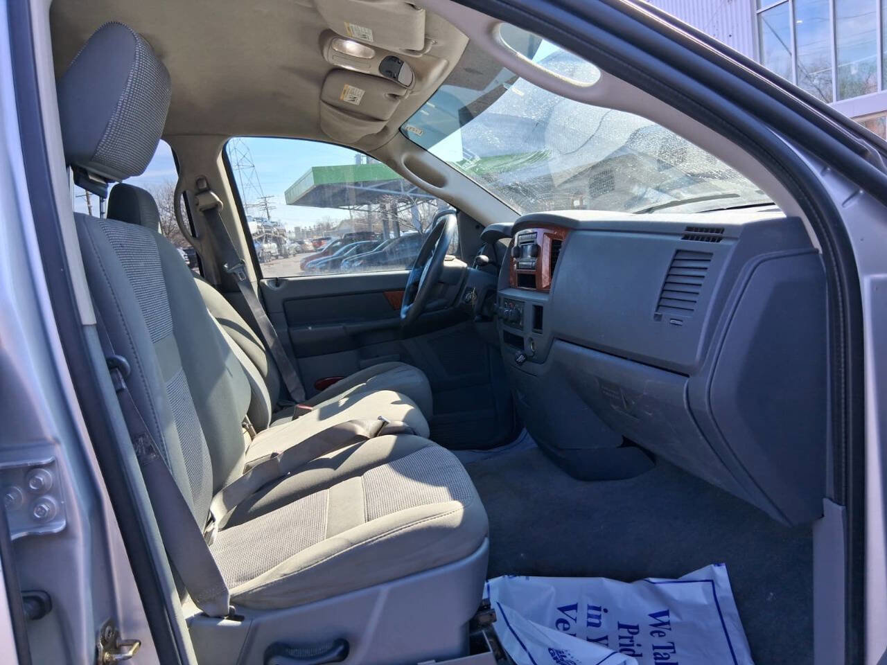 Used 2006 Dodge Ram 1500 Truck SLT w/ Quad Cab Big Horn Value Group image 9