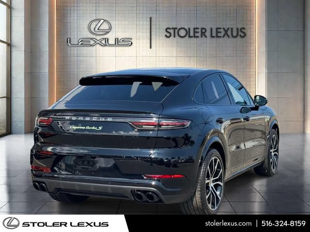 Used 2022 Porsche Cayenne Turbo S AWD/4WD image 5