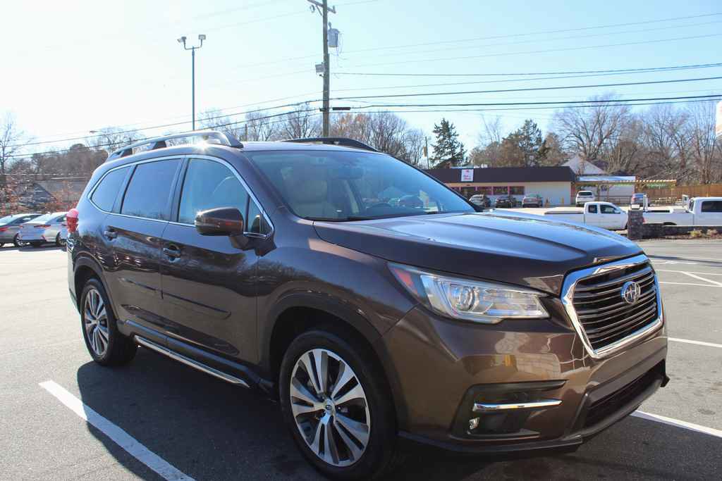 Used 2019 Subaru Ascent Limited image 3