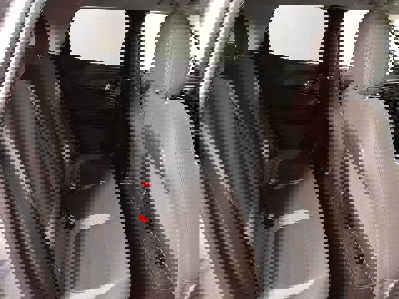 Used 2025 Chevrolet TrailBlazer LT image 19