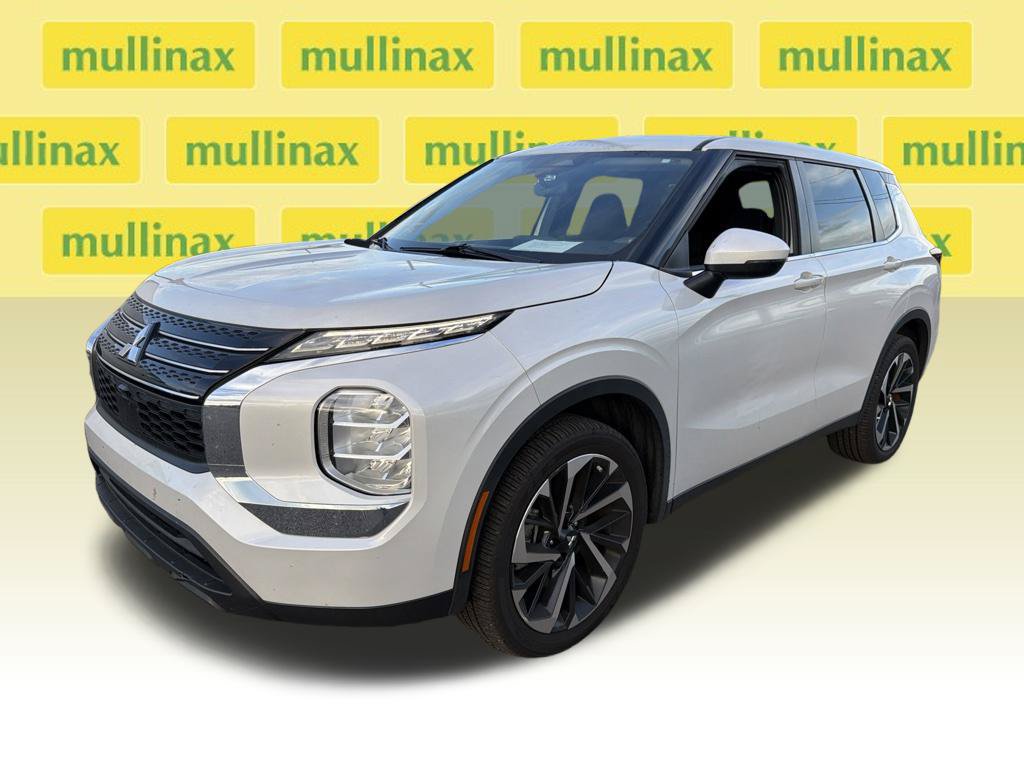 Used 2022 Mitsubishi Outlander ES FWD image 5