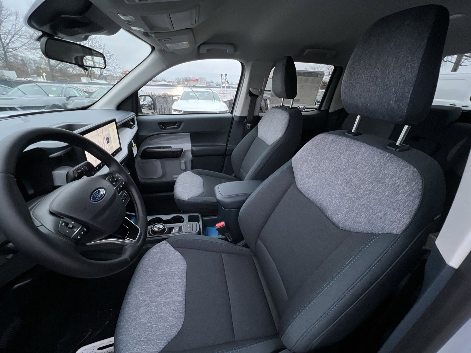 New 2025 Ford Maverick XLT w/ XLT Luxury Package image 13