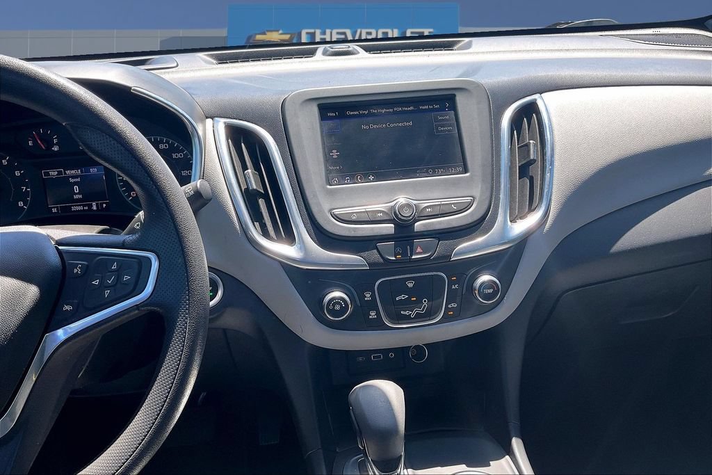 Used 2022 Chevrolet Equinox LS AWD/4WD image 9