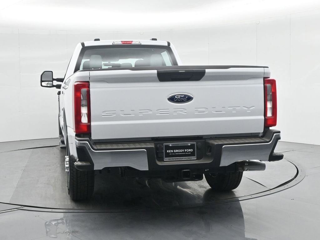 New 2026 Ford F350 XL image 31