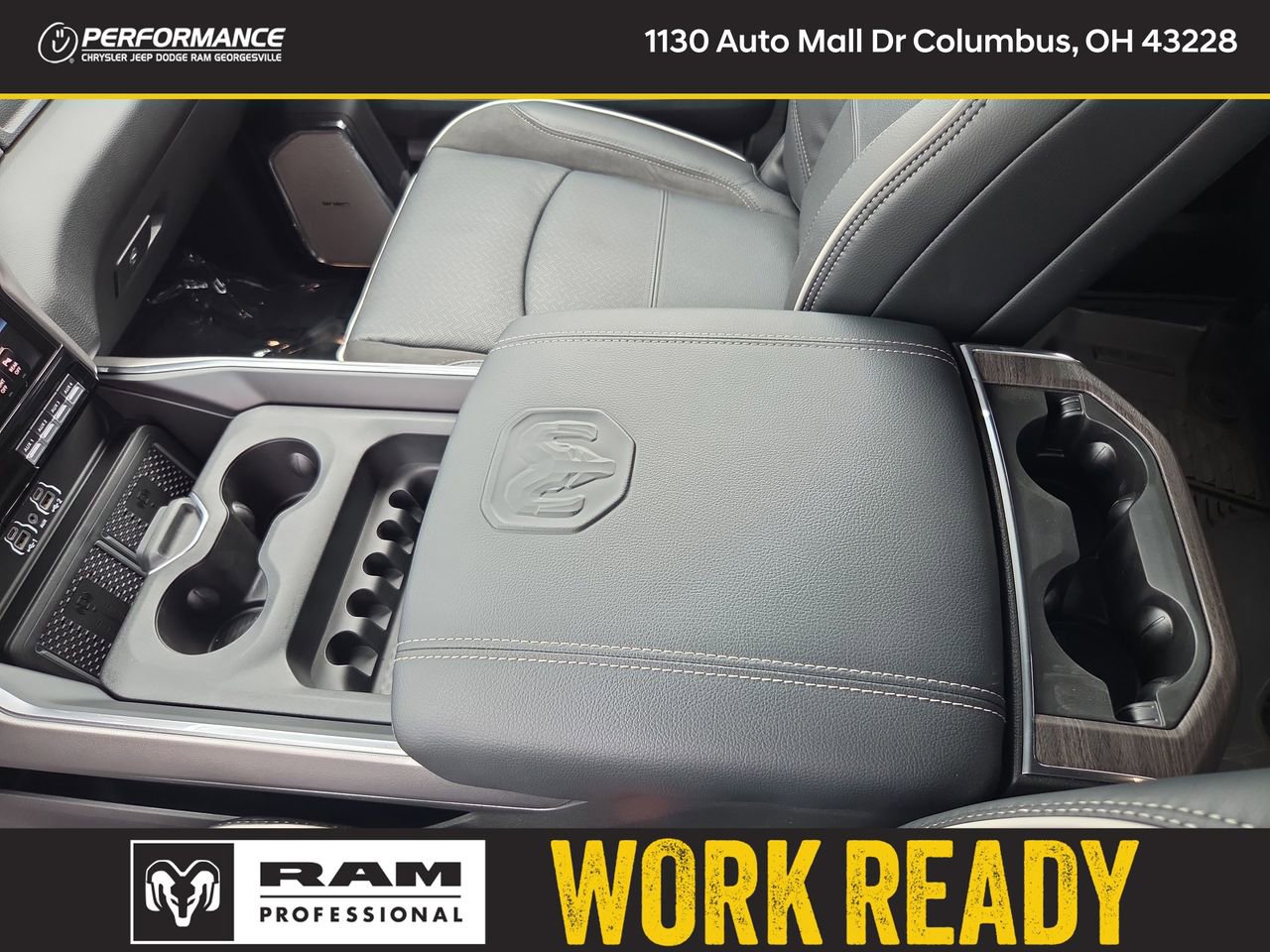 New 2026 RAM 3500 Laramie AWD/4WD image 37
