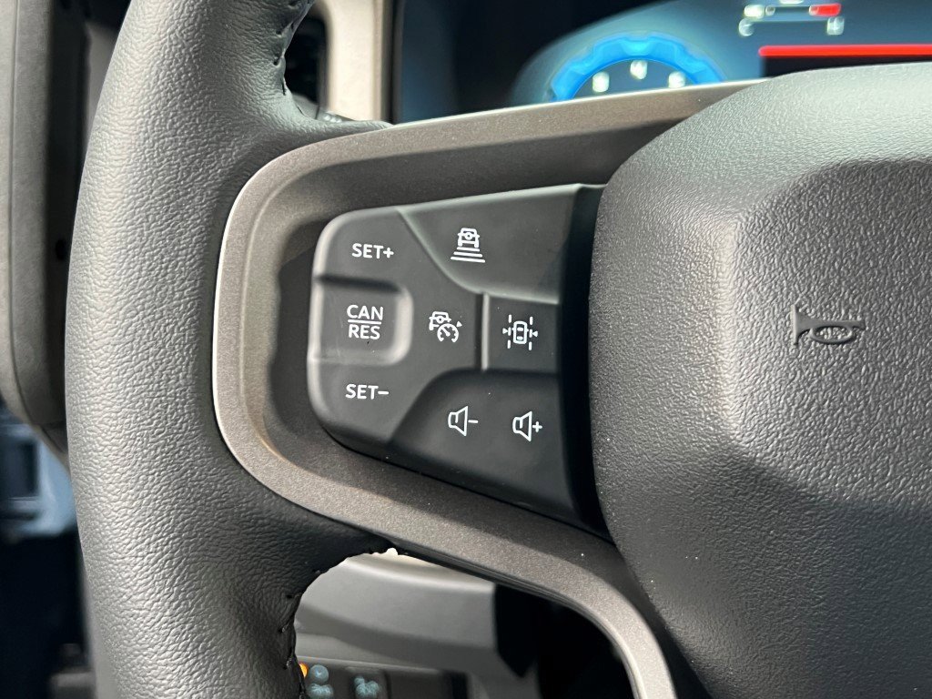 New 2025 Ford Bronco Outer Banks w/ Sasquatch Package image 24