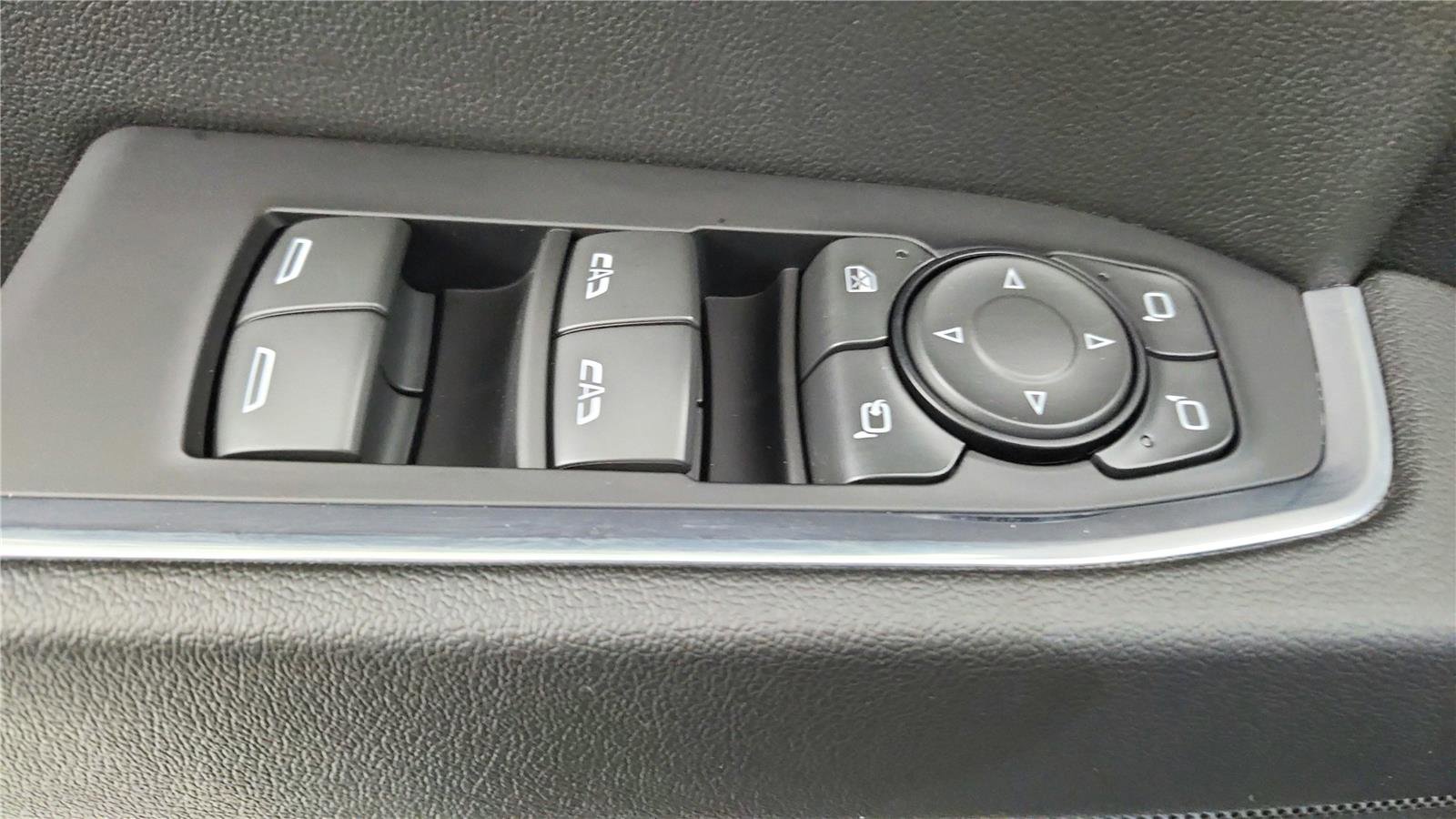 Used 2022 GMC Sierra 1500 SLT w/ SLT Convenience Package AWD/4WD image 12