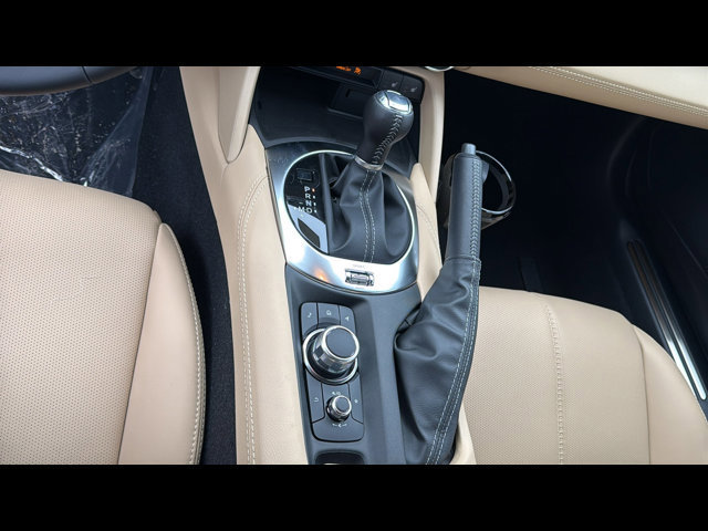 New 2025 MAZDA MX-5 Miata RF Grand Touring RWD image 15