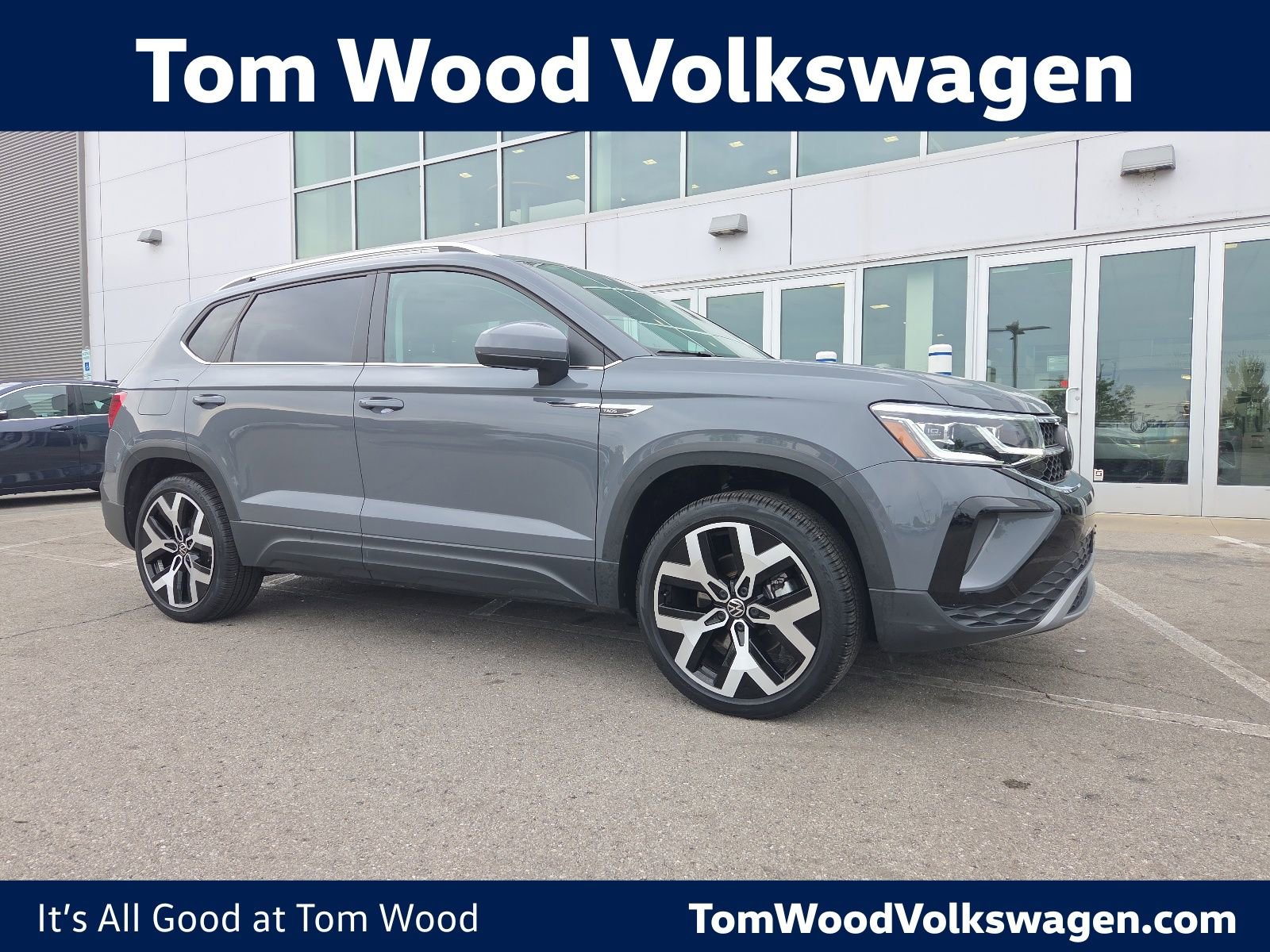 Certified 2023 Volkswagen Taos SEL AWD/4WD image 1