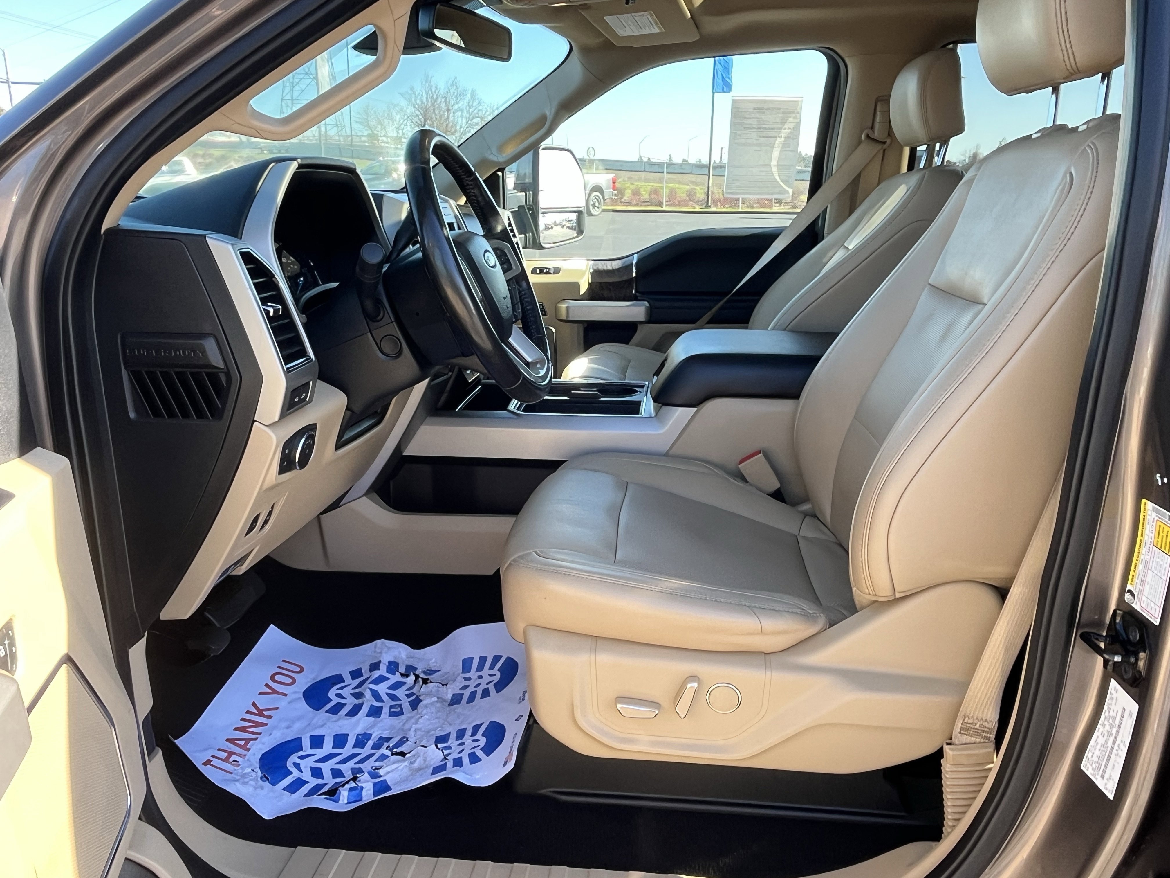 Used 2019 Ford F350 Lariat w/ Lariat Ultimate Package AWD/4WD image 9