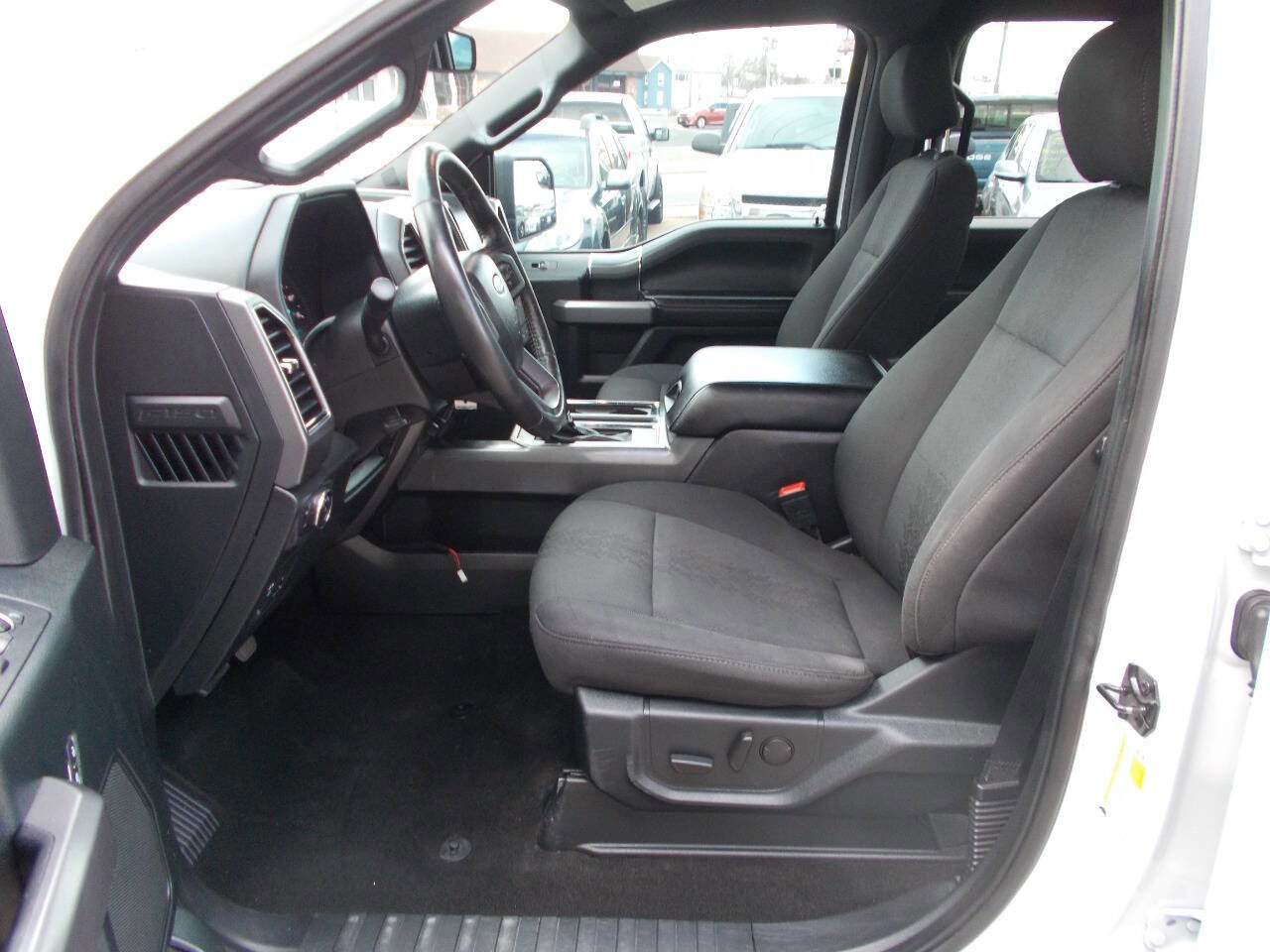 Used 2019 Ford F150 XLT w/ Equipment Group 302A Luxury image 10