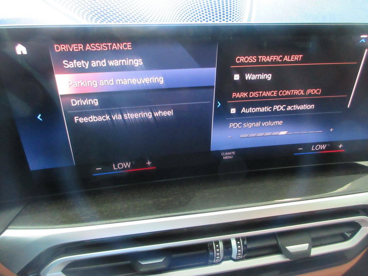 Used 2023 BMW 330i Sedan w/ Driving Assistance Package RWD image 70