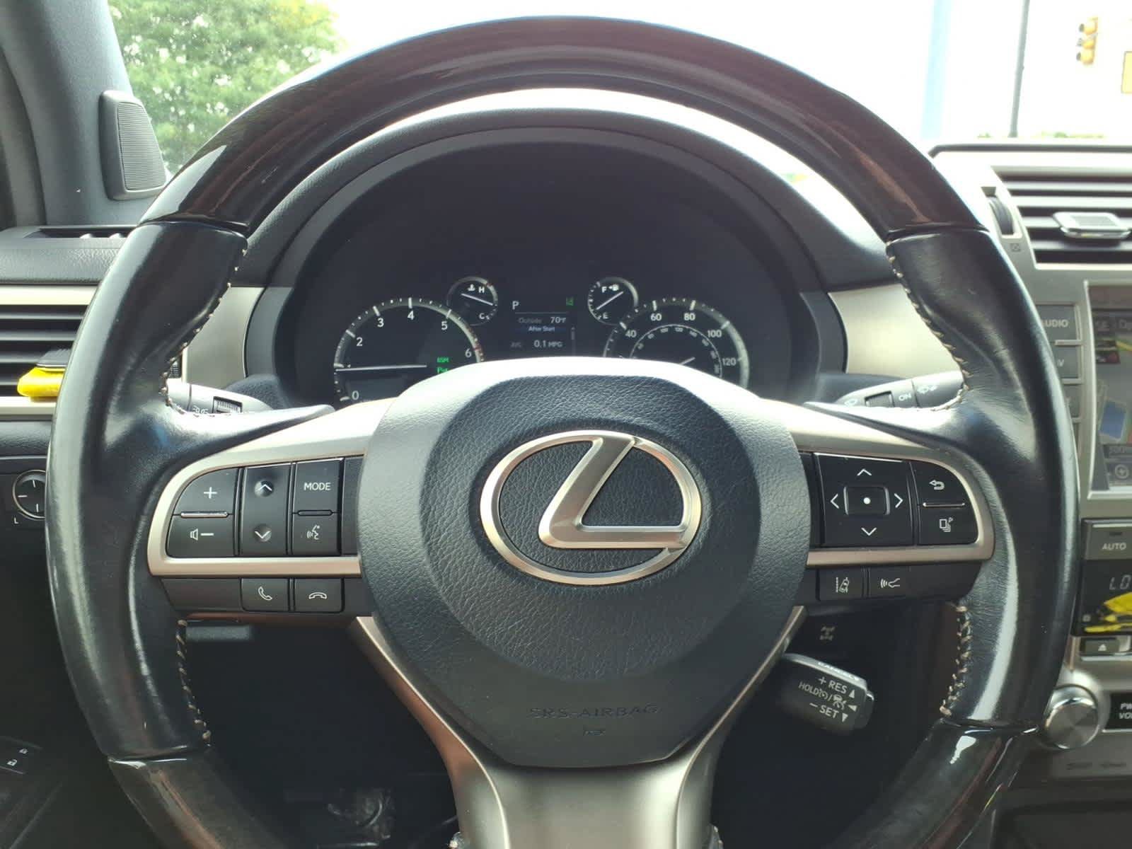 Used 2020 Lexus GX 460 Premium w/ Premium Package AWD/4WD image 24