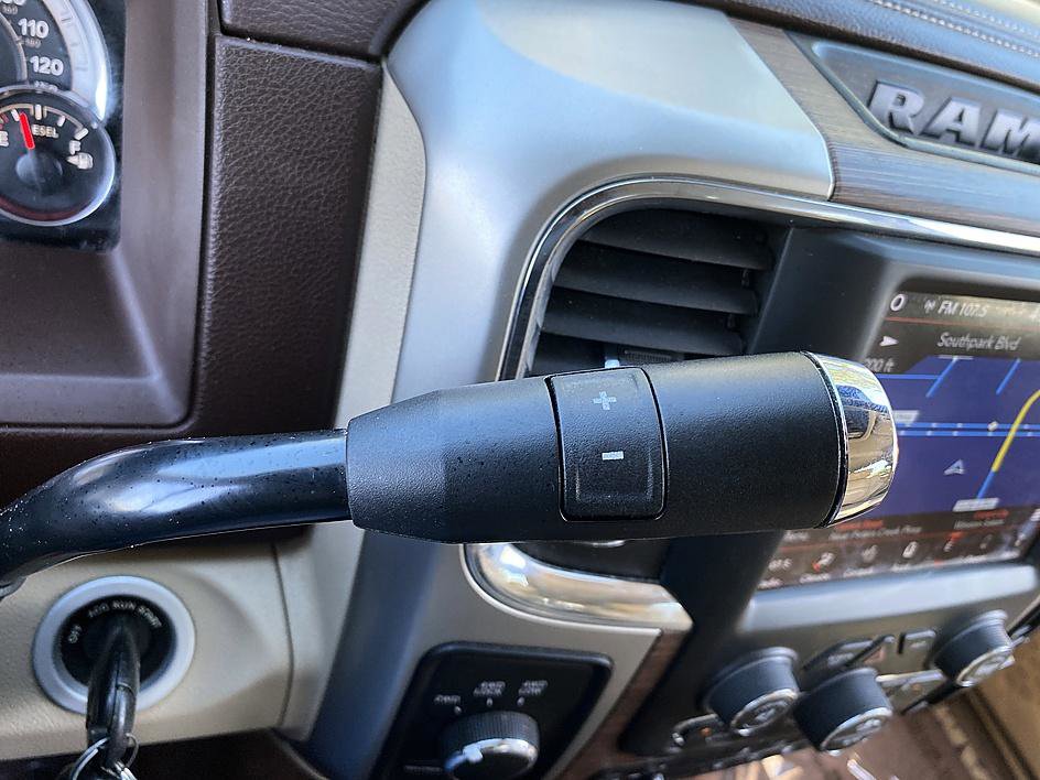 Used 2018 RAM 2500 Laramie image 17