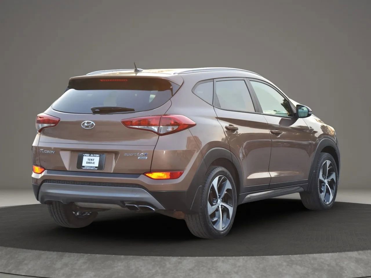 Used 2016 Hyundai Tucson Sport image 12