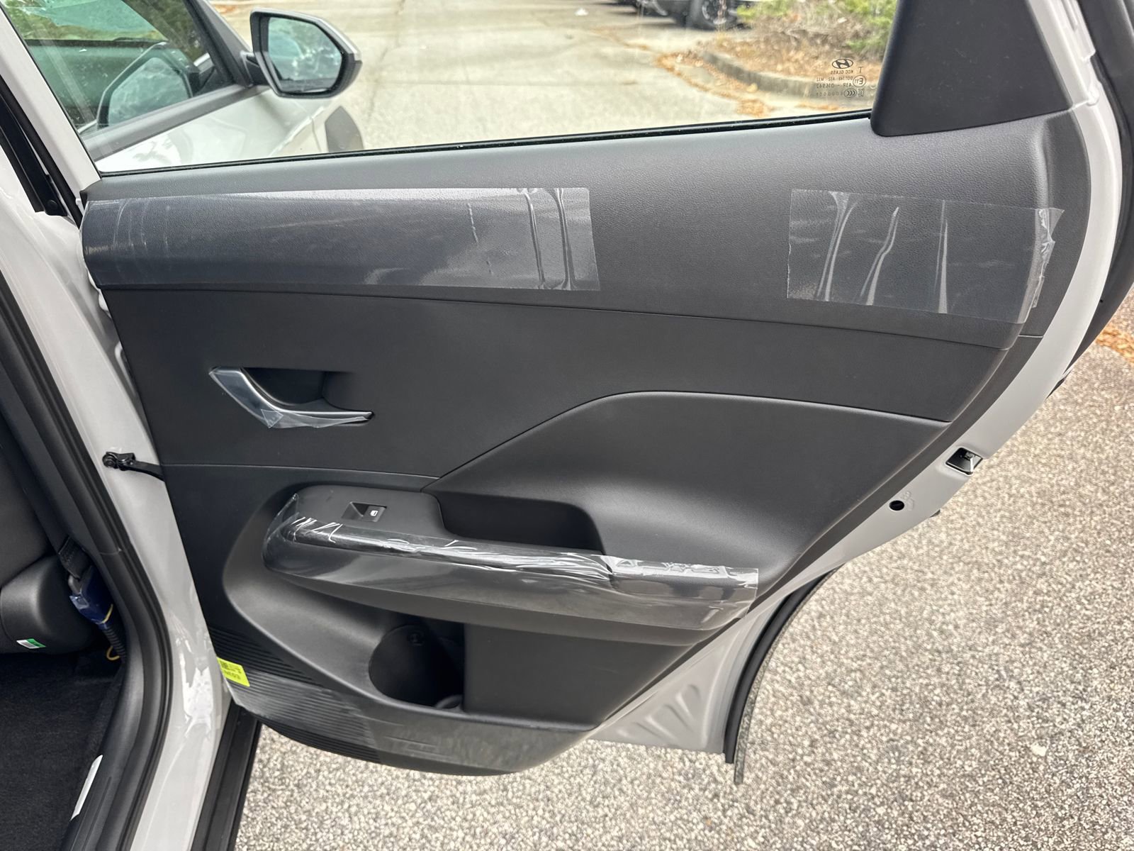 New 2026 Hyundai Kona SE image 16