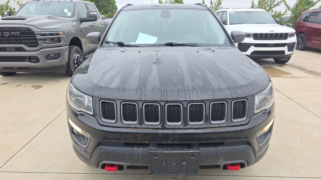 Used 2018 Jeep Compass Trailhawk w/ Popular Equipment Group AWD/4WD image 8