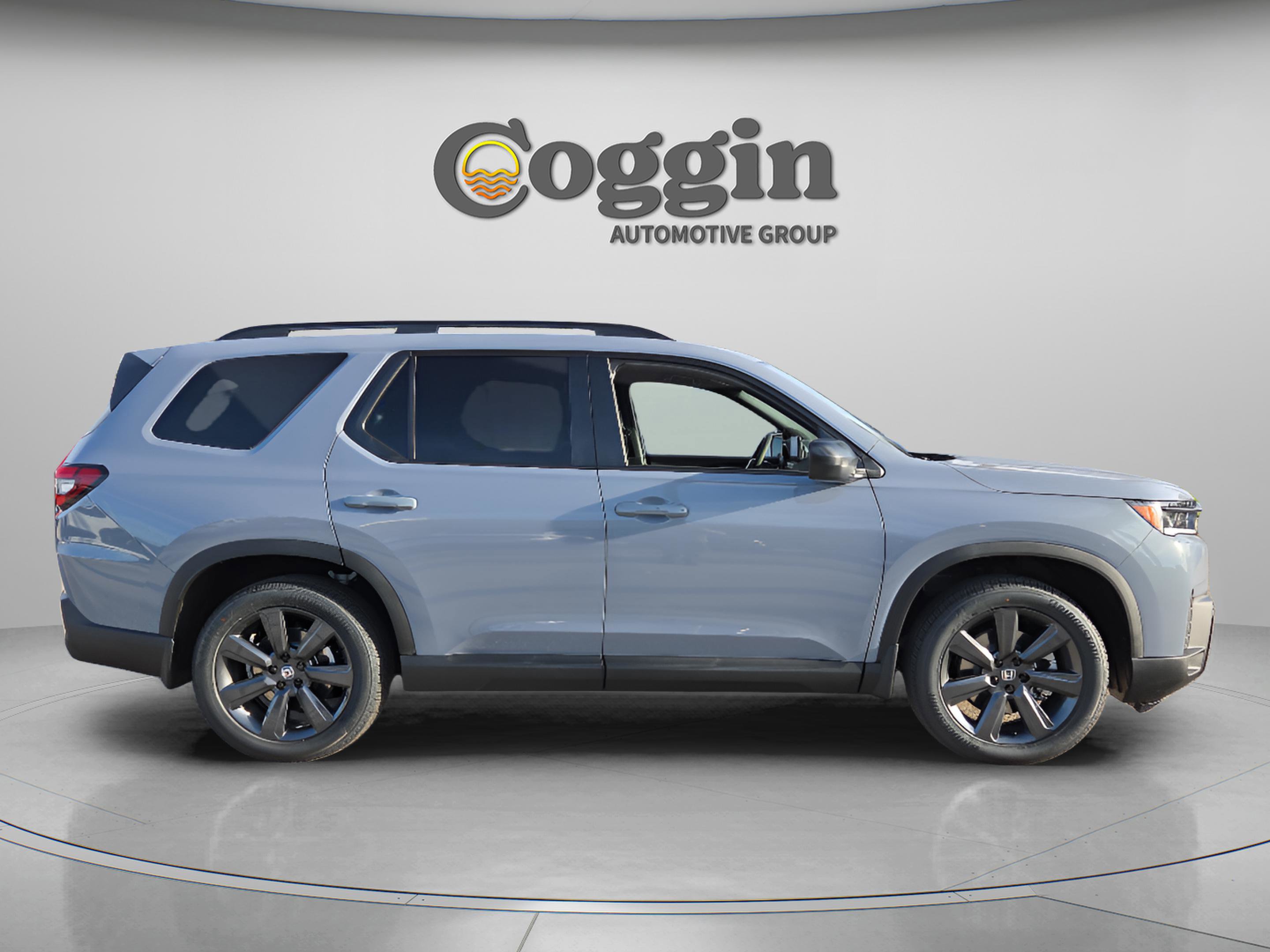 New 2026 Honda Pilot Sport image 6