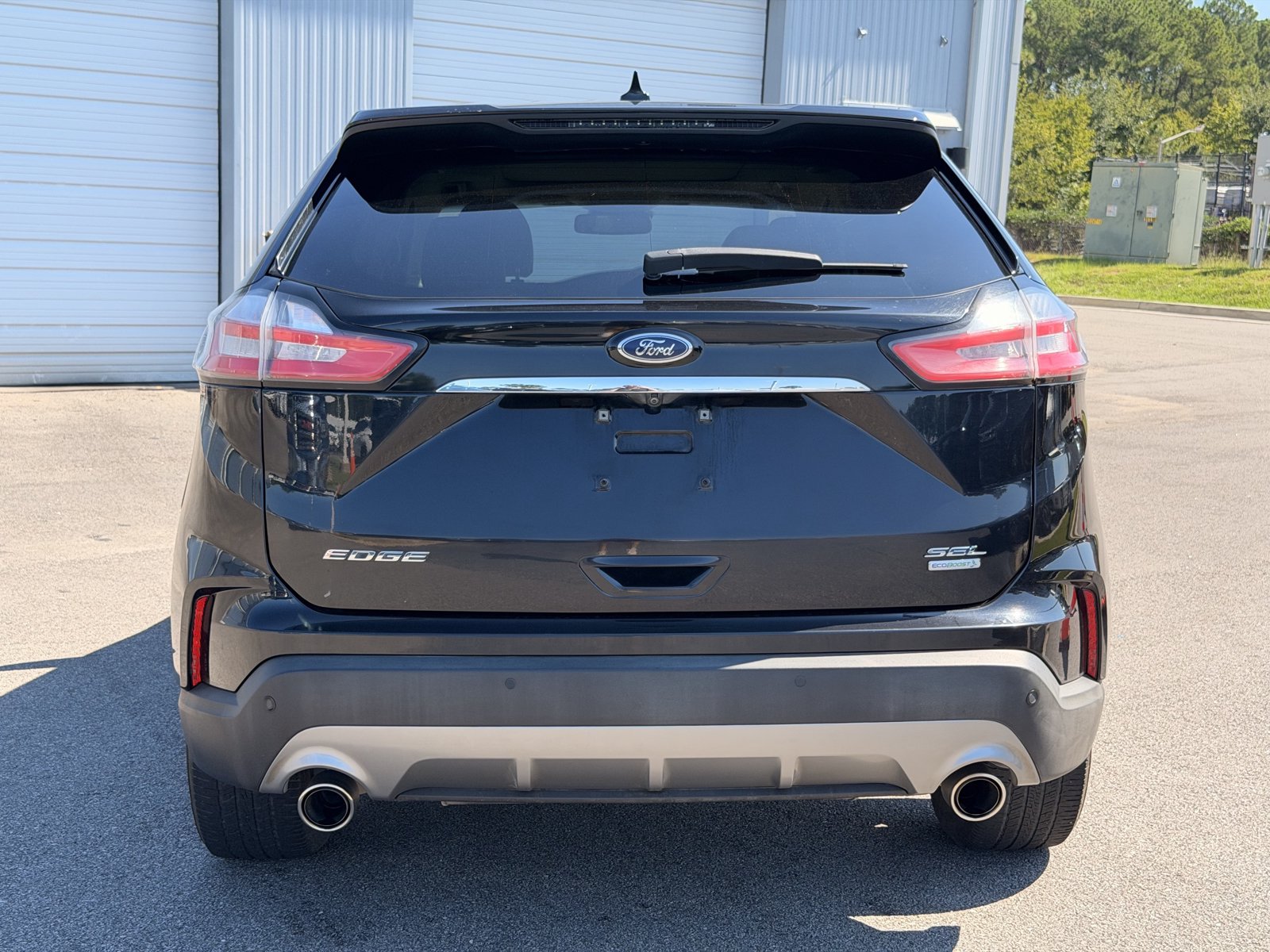 Used 2019 Ford Edge SEL w/ Equipment Group 201A FWD image 11