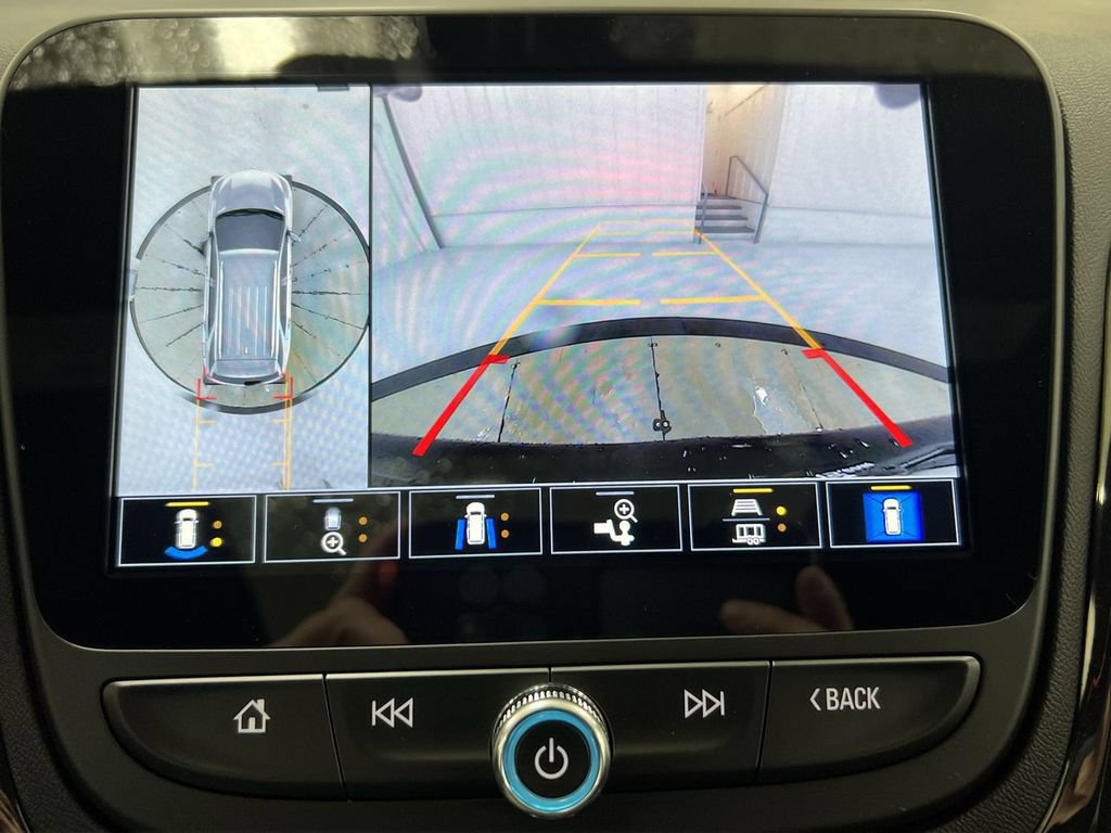 Used 2023 Chevrolet Equinox RS AWD/4WD image 15