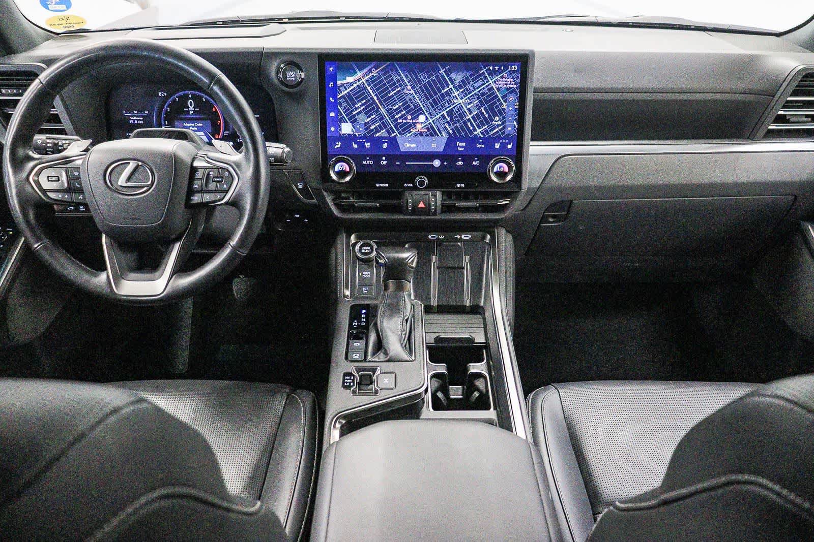 Used 2024 Lexus GX 550 w/ Cold Area Package AWD/4WD image 13