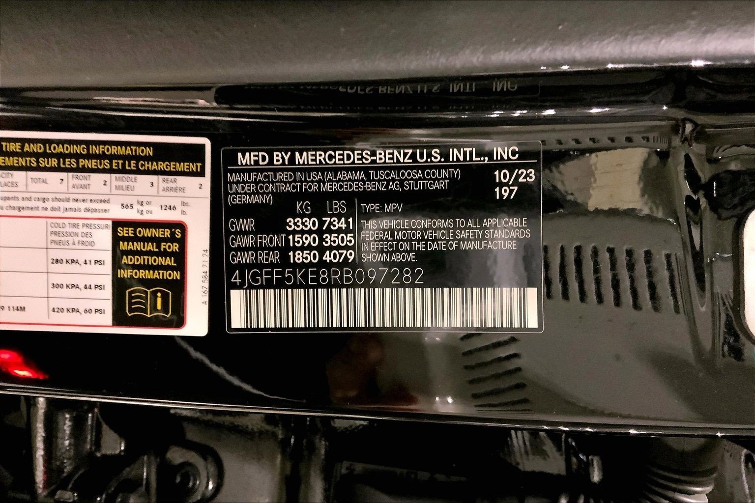 Used 2024 Mercedes-Benz GLS 450 4MATIC image 32