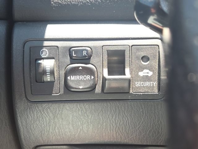 Used 2006 Toyota Corolla S FWD image 21