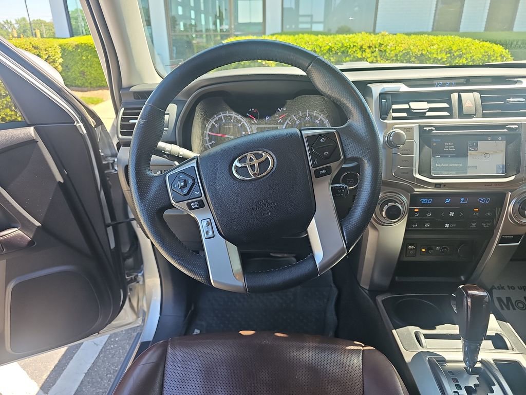 Used 2016 Toyota 4Runner Limited AWD/4WD image 13