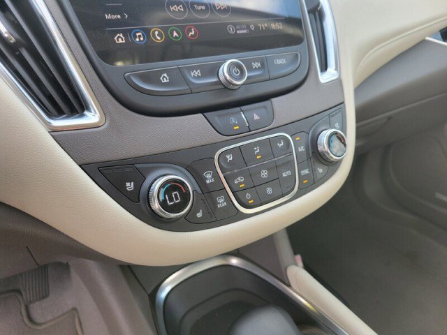 Used 2024 Chevrolet Malibu LT image 22
