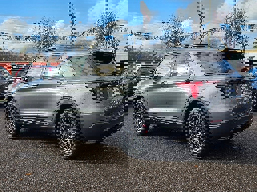 New 2026 Ford Explorer ST-Line w/ ST-Line Street Pack image 34