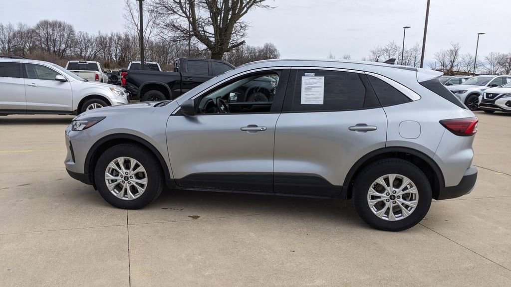Used 2024 Ford Escape Active image 6