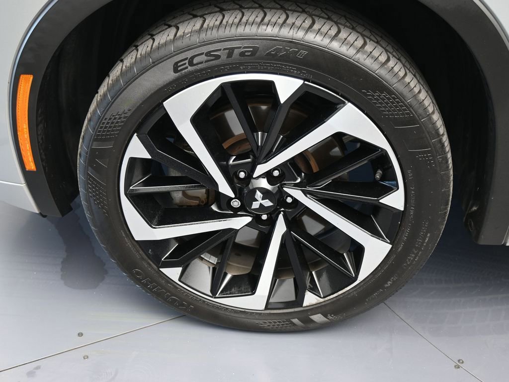 Used 2022 Mitsubishi Outlander SEL image 24