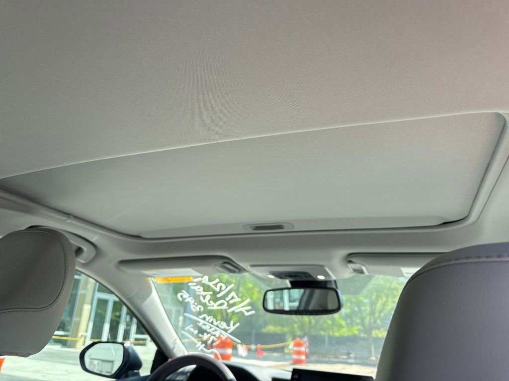 Used 2024 Toyota Camry XLE image 15