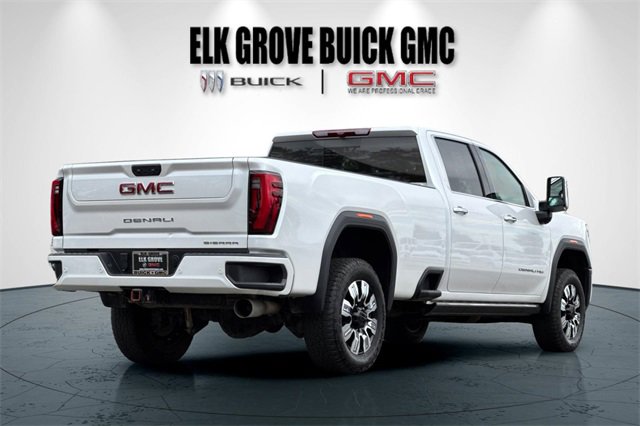 Used 2025 GMC Sierra 3500 Denali image 4