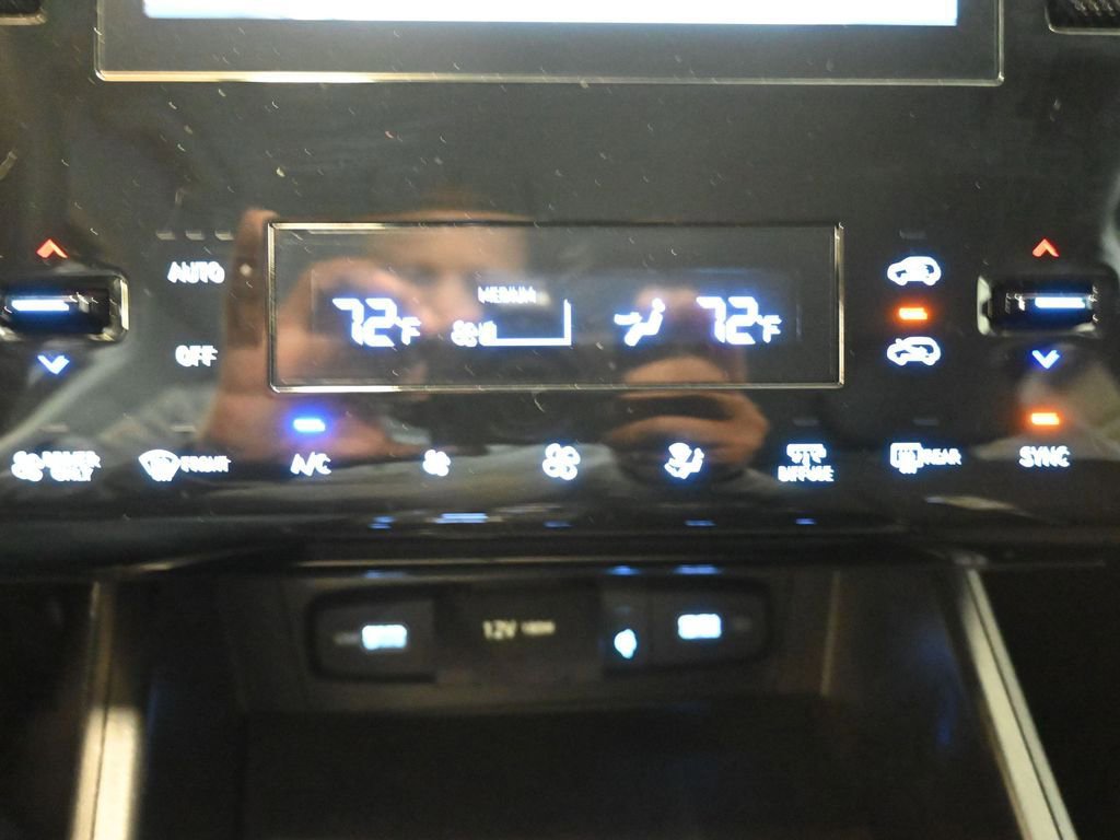 Used 2023 Hyundai Tucson Blue image 13