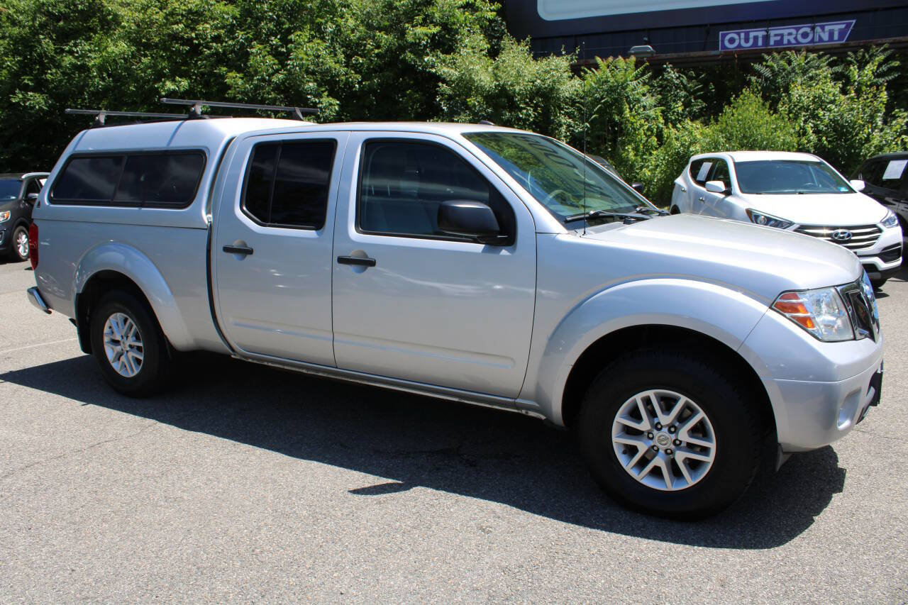 Used 2014 Nissan Frontier SV w/ SV Value Truck Package AWD/4WD image 5