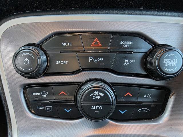 Used 2022 Dodge Challenger R/T w/ Blacktop Package image 12