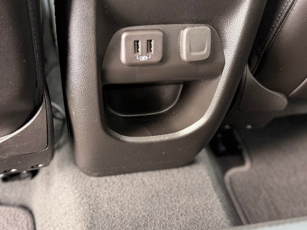 Used 2022 Chevrolet Colorado Z71 image 8