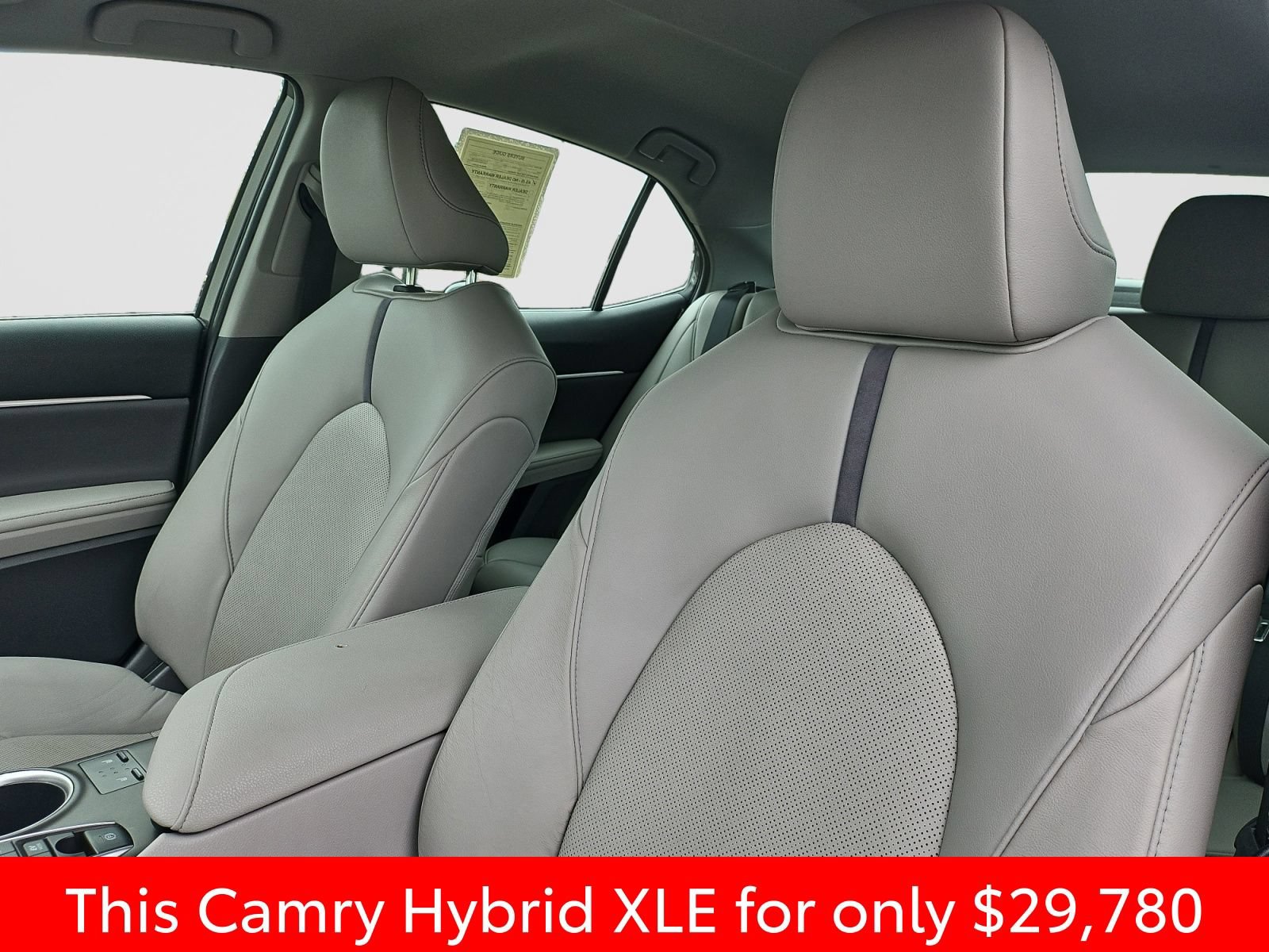Used 2023 Toyota Camry XLE FWD image 23