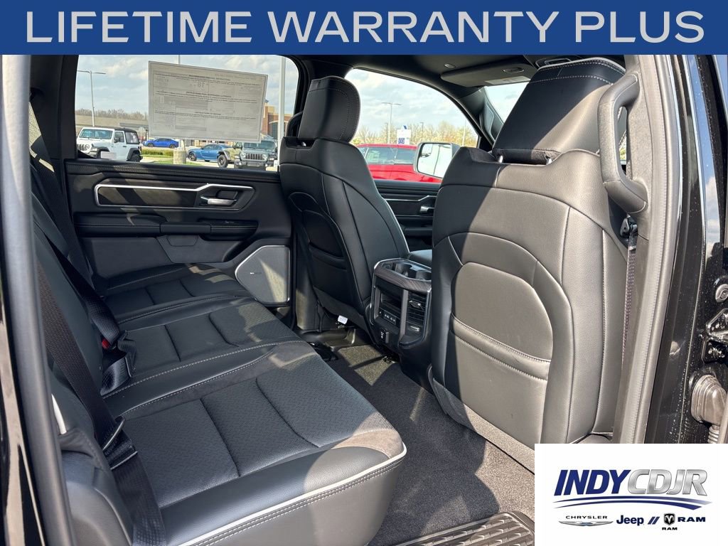 New 2026 RAM 1500 Laramie AWD/4WD image 13