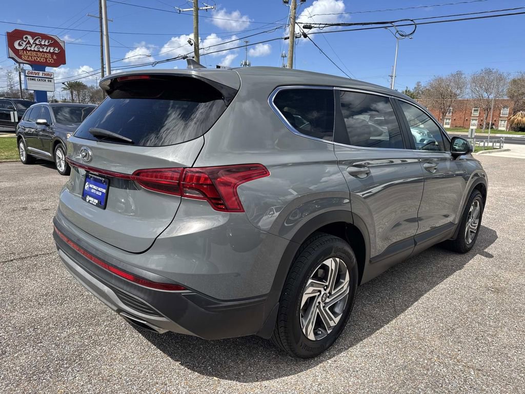 Used 2021 Hyundai Santa Fe SE image 8