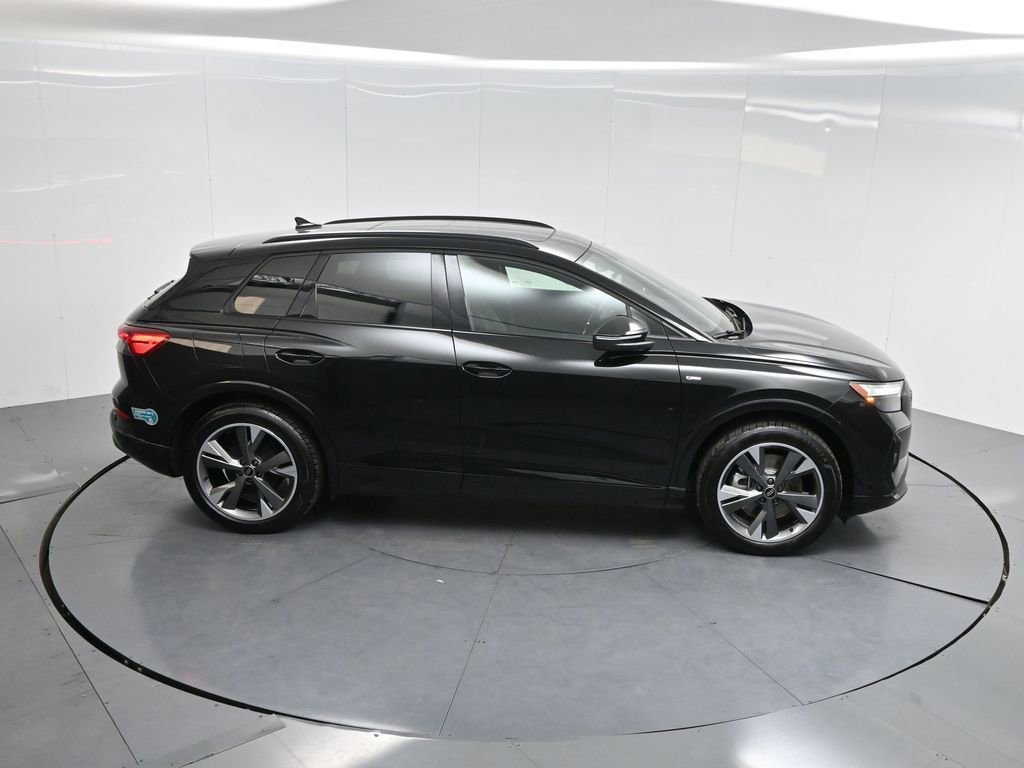 Used 2024 Audi Q4 e-tron Premium Plus w/ Premium Plus image 67