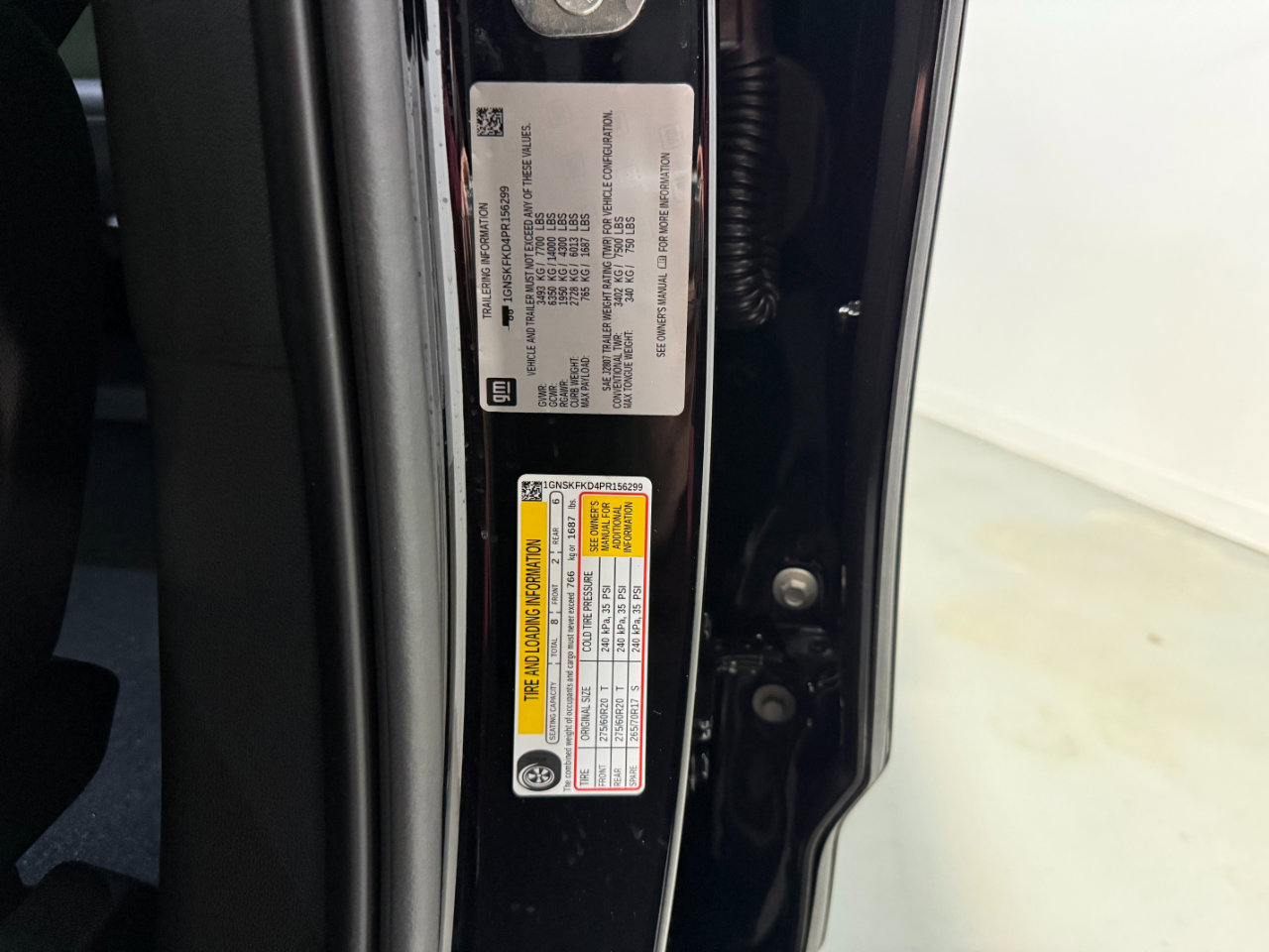 Used 2023 Chevrolet Suburban Premier image 38