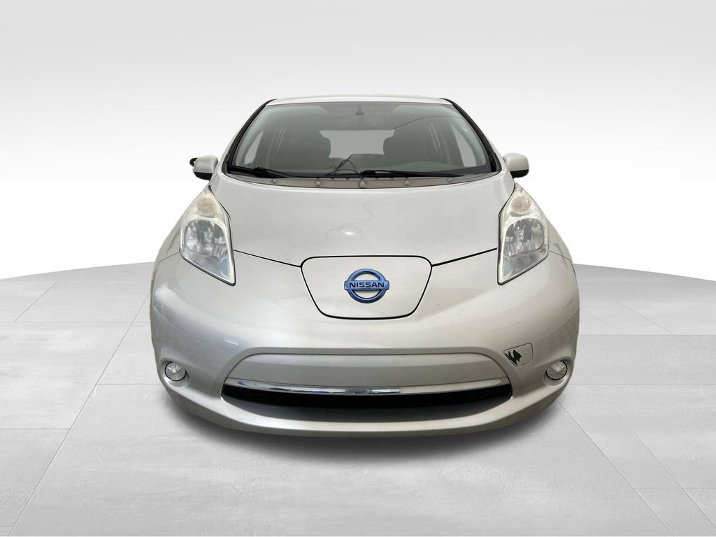 Used 2015 Nissan Leaf SV FWD image 9