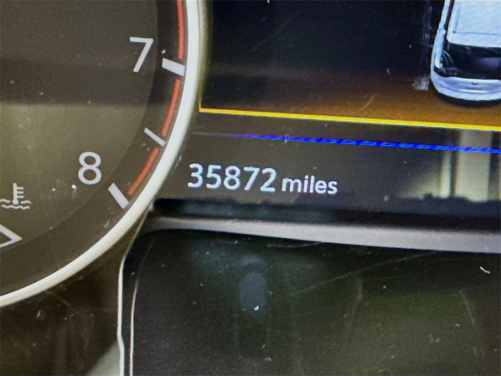 Used 2017 Nissan Murano SV image 4