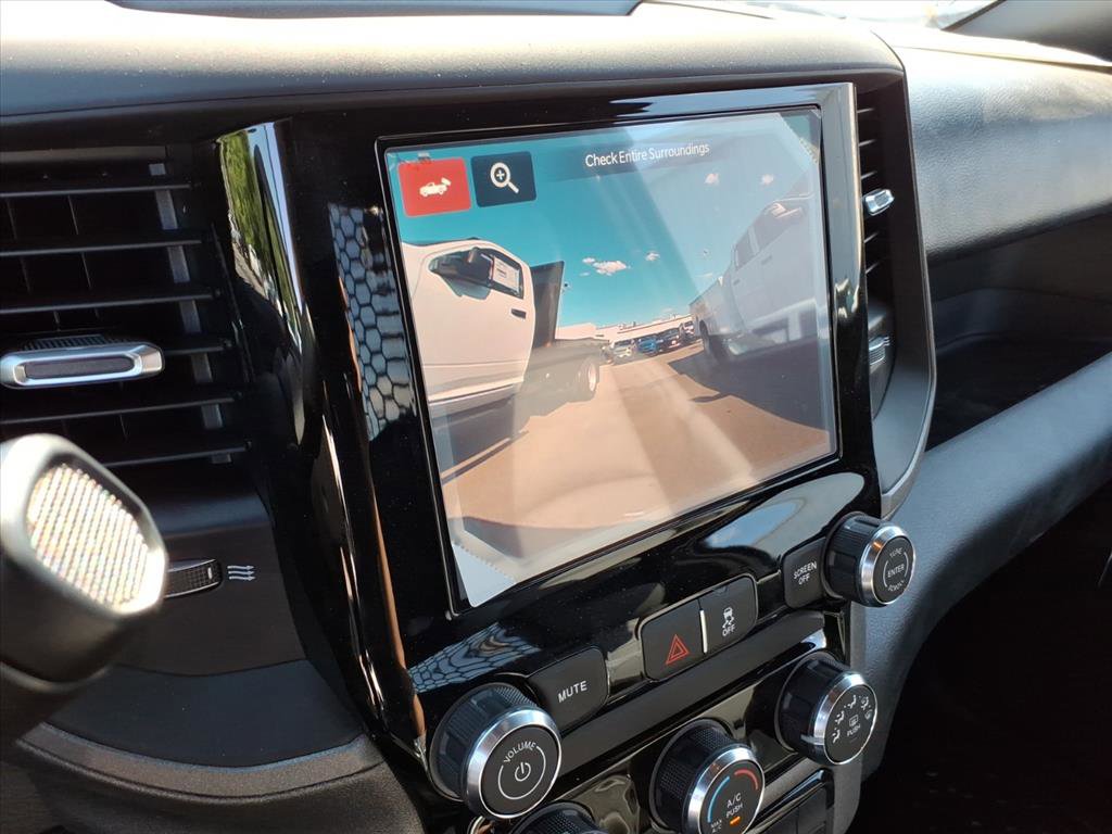 New 2026 RAM 5500 Tradesman AWD/4WD image 35