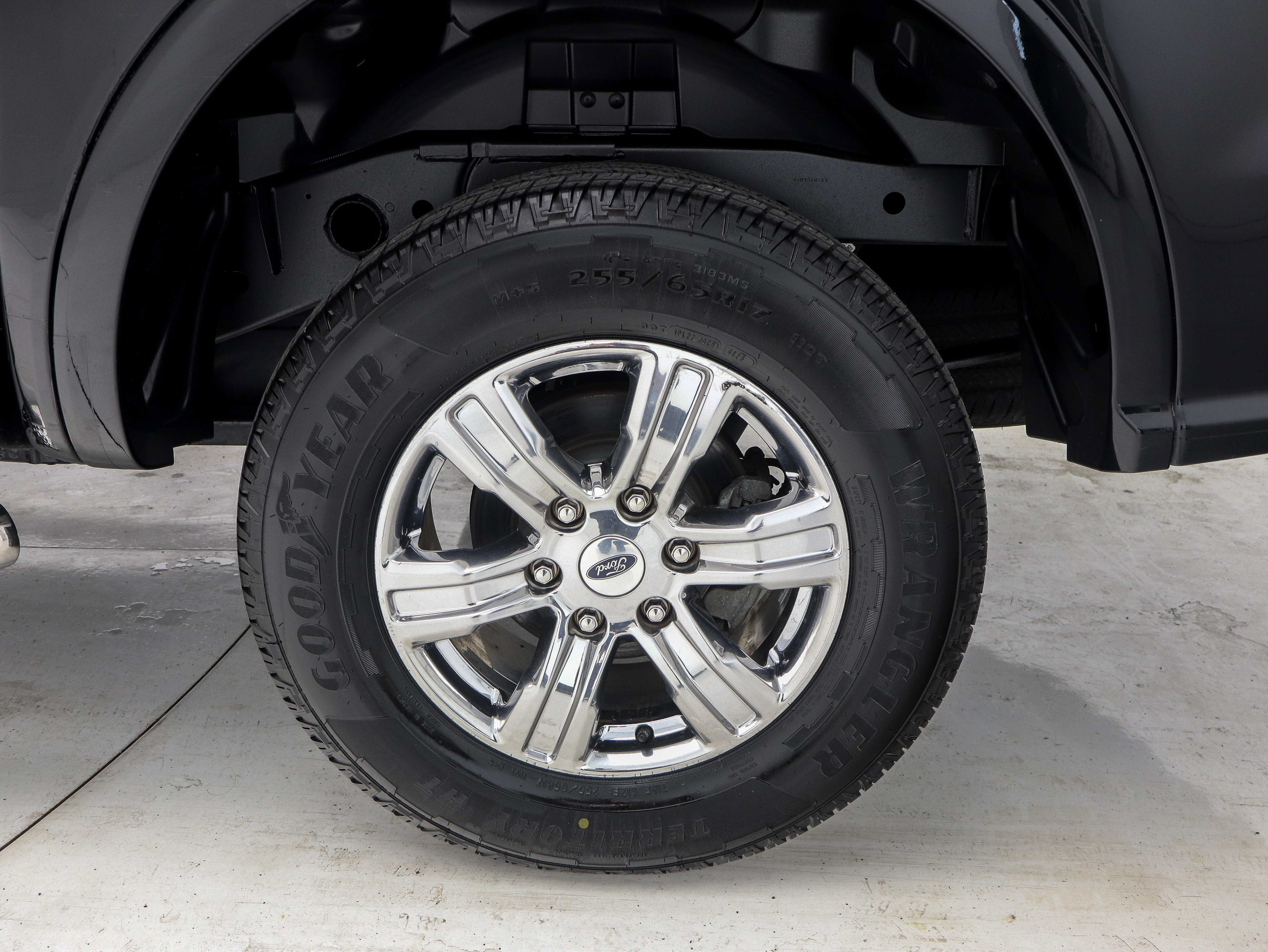 Used 2019 Ford Ranger XLT w/ Equipment Group 301A Mid AWD/4WD image 26